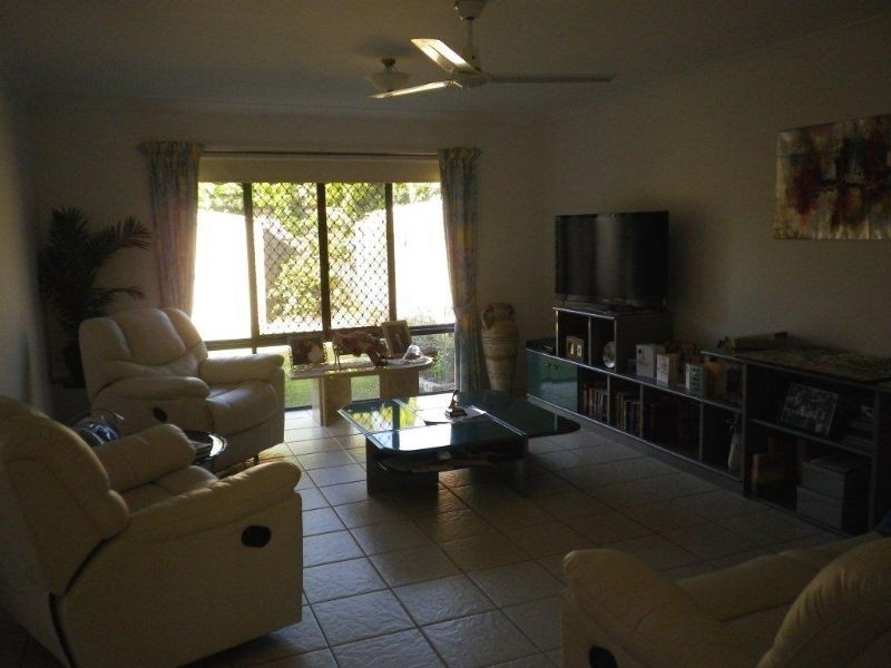 10 Clunie Street, Caloundra West QLD 4551