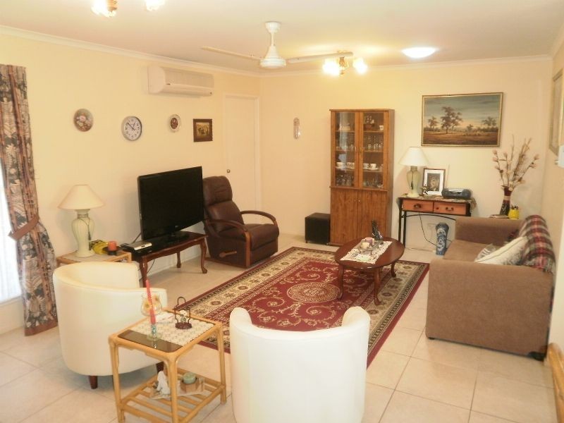 135/2 Melody Court, Warana QLD 4575