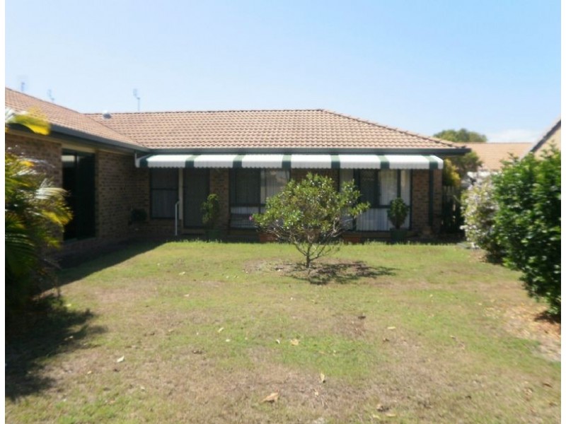 135/2 Melody Court, Warana QLD 4575