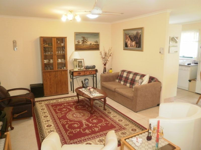 135/2 Melody Court, Warana QLD 4575