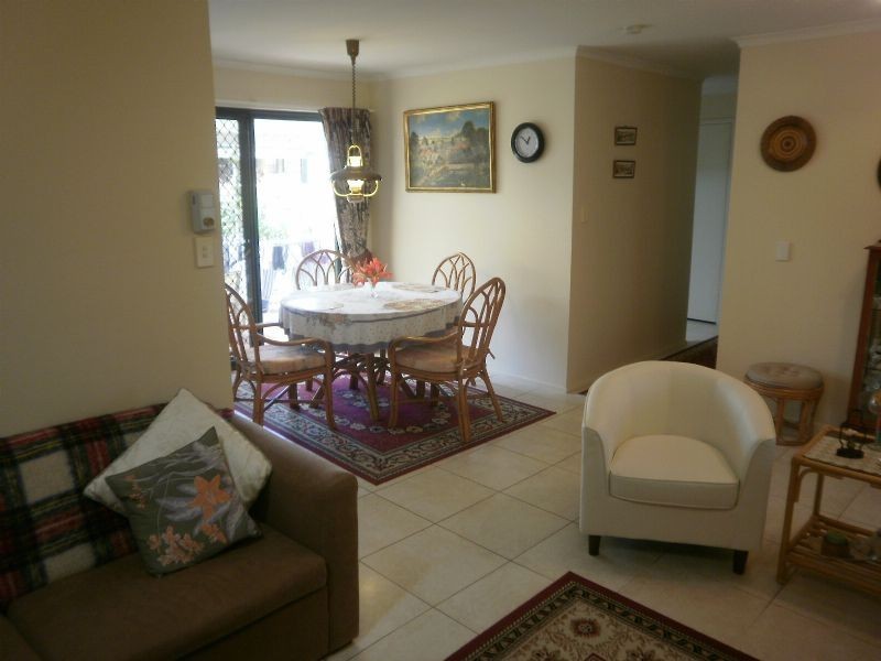 135/2 Melody Court, Warana QLD 4575