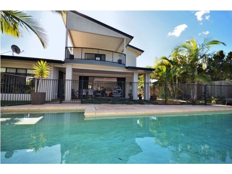 120 Mahogany Drive, Pelican Waters QLD 4551
