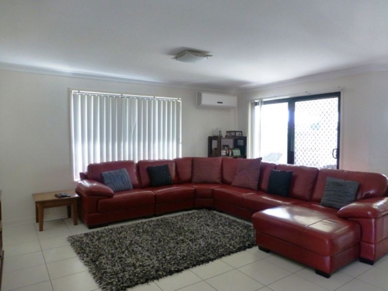 8 Howitt Street, Caloundra West QLD 4551