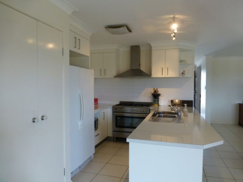 8 Howitt Street, Caloundra West QLD 4551