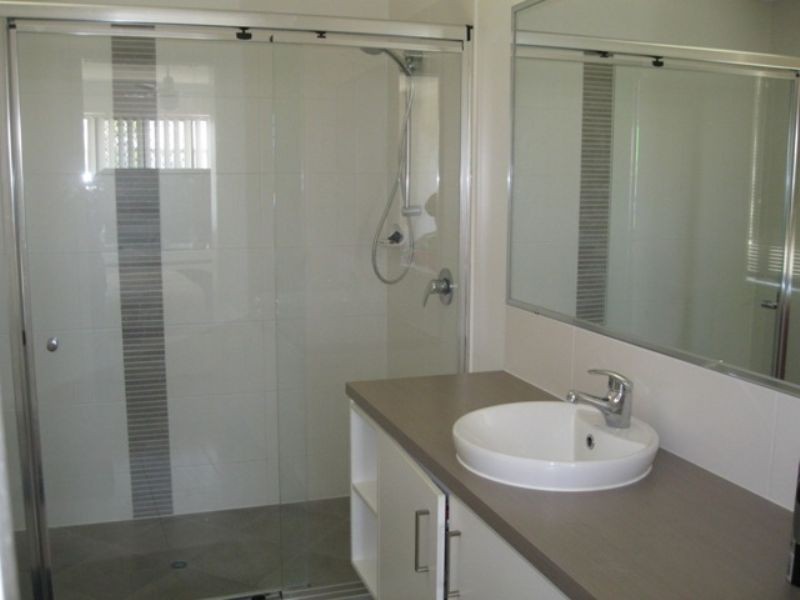 8 Howitt Street, Caloundra West QLD 4551