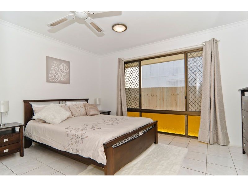 24 Taylor Avenue, Golden Beach QLD 4551