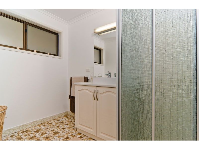 24 Taylor Avenue, Golden Beach QLD 4551