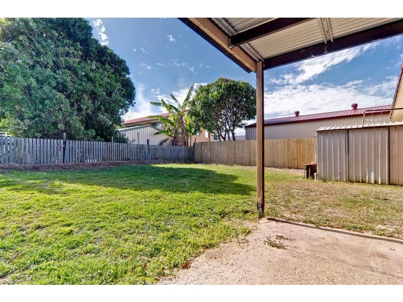 24 Taylor Avenue, Golden Beach QLD 4551