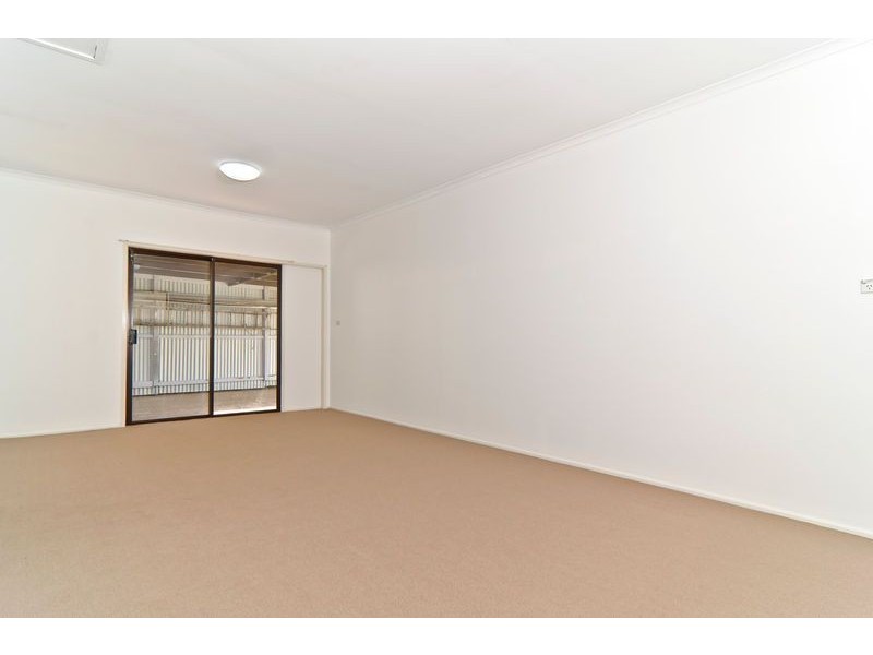 24 Taylor Avenue, Golden Beach QLD 4551