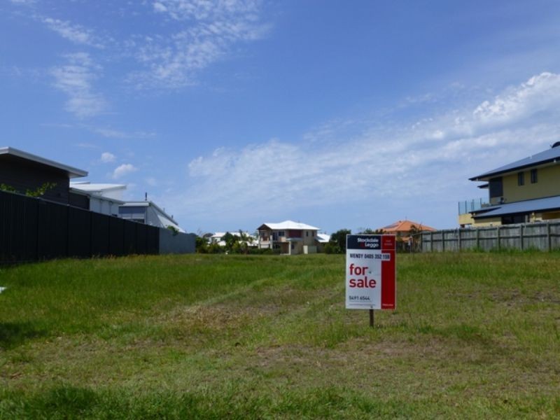 28 Harbourlights Way, Pelican Waters QLD 4551