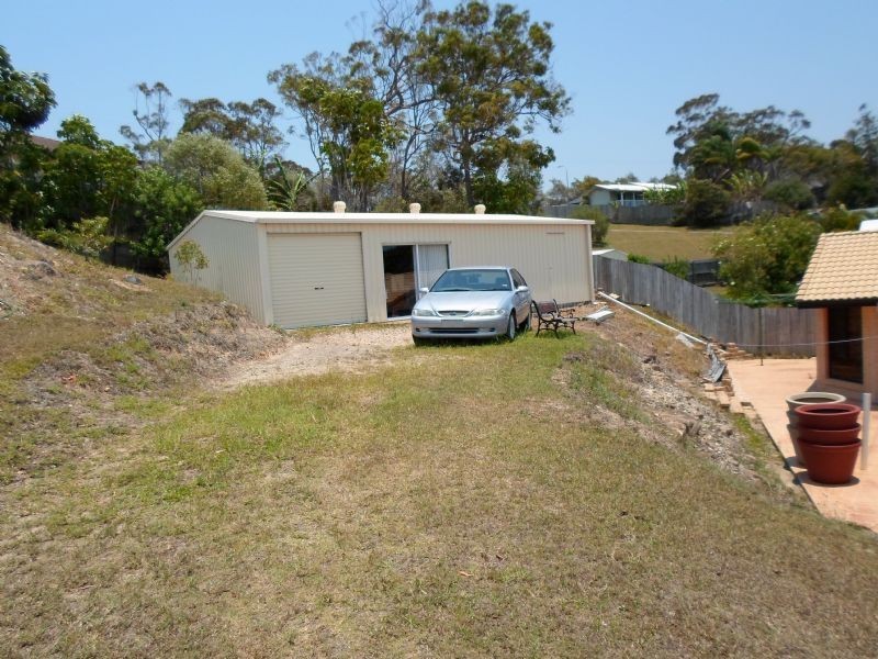 27 Highclare Court, Little Mountain QLD 4551