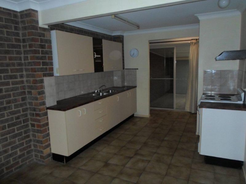 2/49 Yaringa Street, Buddina QLD 4575