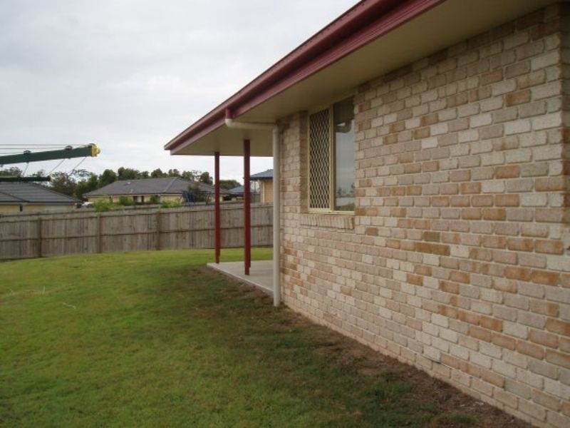 7 Primrose Place, Little Mountain QLD 4551