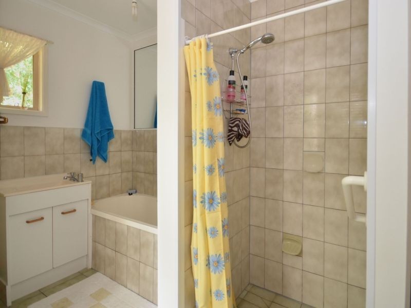 60 Paget Street, Mooloolah Valley QLD 4553