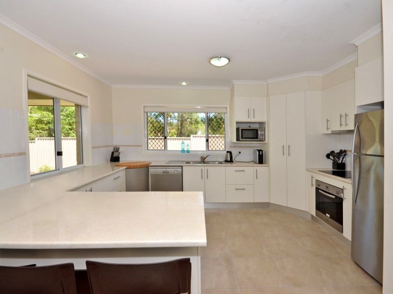 13 Gallery Place, Little Mountain QLD 4551