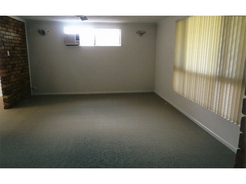 10 Menyan Street, Currimundi QLD 4551