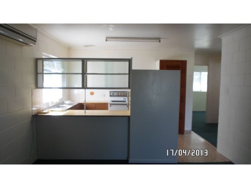 37 Palmer Avenue, Golden Beach QLD 4551