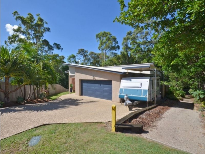 5 Palm Grove Court, Little Mountain QLD 4551