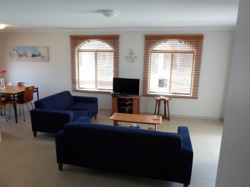 2/1 Cooma Terrace, Caloundra QLD 4551