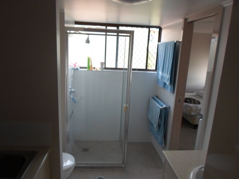 2/1 Cooma Terrace, Caloundra QLD 4551