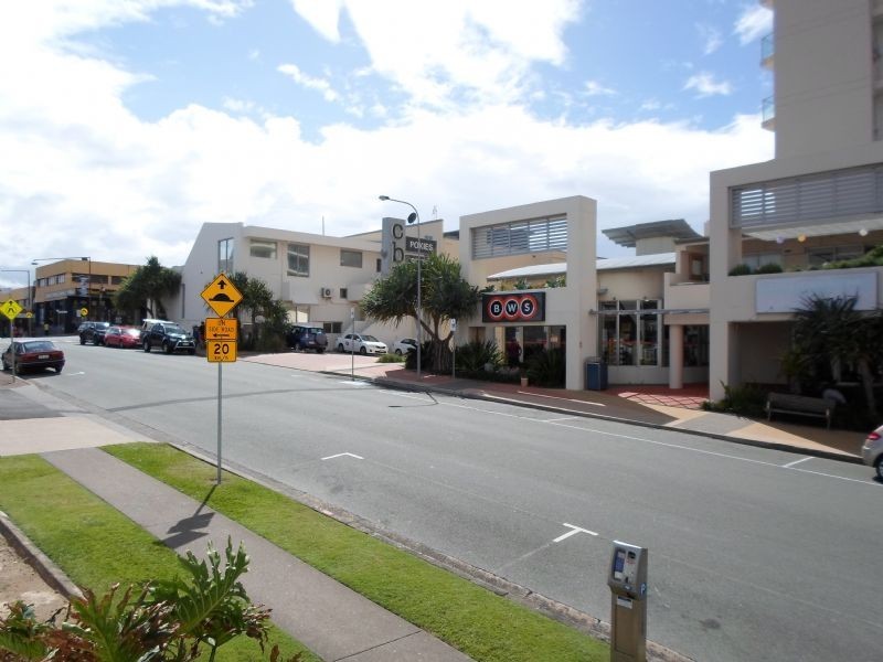 2/1 Cooma Terrace, Caloundra QLD 4551