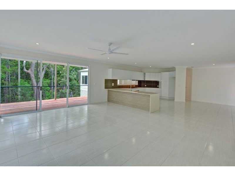 13 Warren Court, Aroona QLD 4551