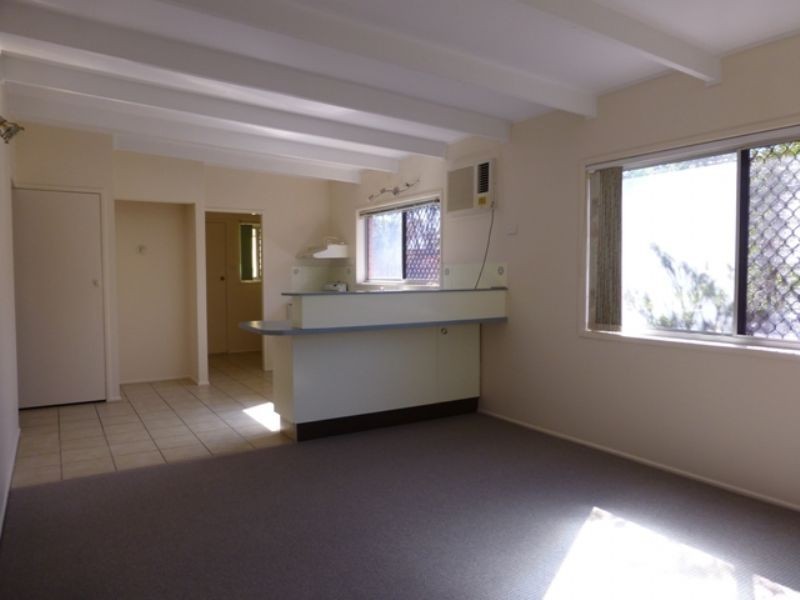 2/10 Mirnoo Street, Currimundi QLD 4551