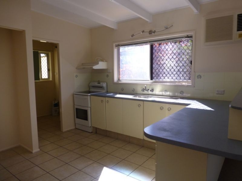 2/10 Mirnoo Street, Currimundi QLD 4551