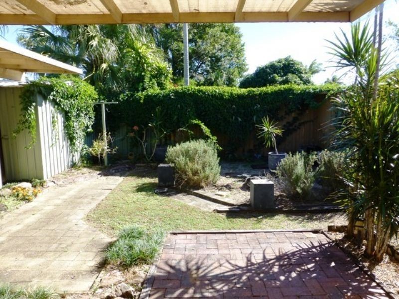 2/10 Mirnoo Street, Currimundi QLD 4551