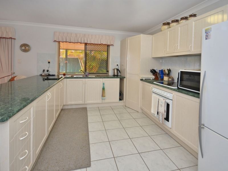 27 Gardens Square, Currimundi QLD 4551
