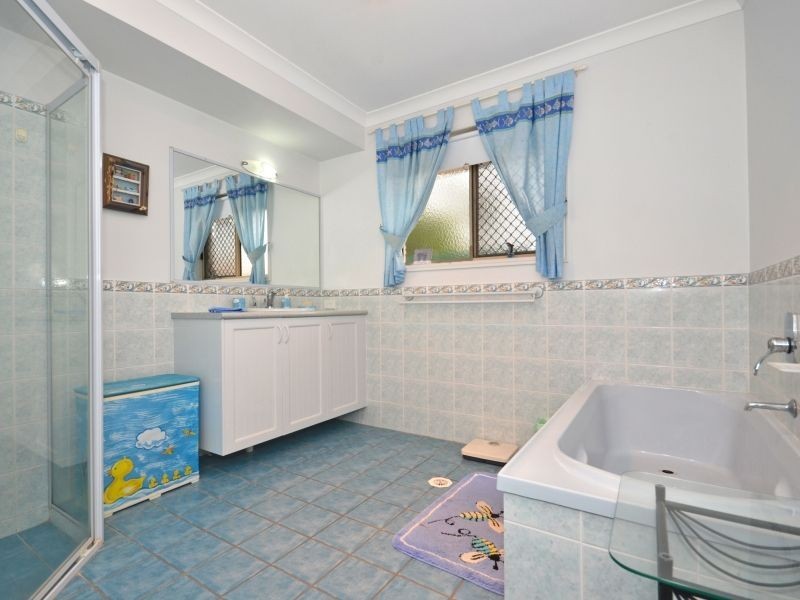 27 Gardens Square, Currimundi QLD 4551