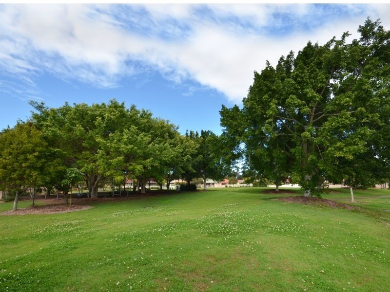27 Gardens Square, Currimundi QLD 4551