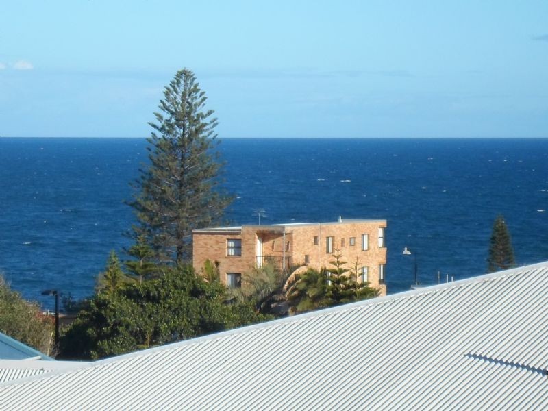 9/3 Sykes Avenue, Kings Beach QLD 4551