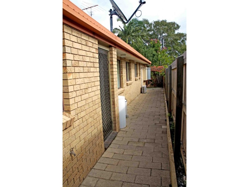 4/9 Maud Street, Caloundra QLD 4551