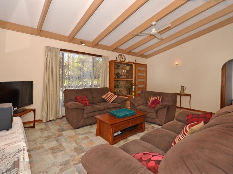 5 Crusader Street, Battery Hill QLD 4551