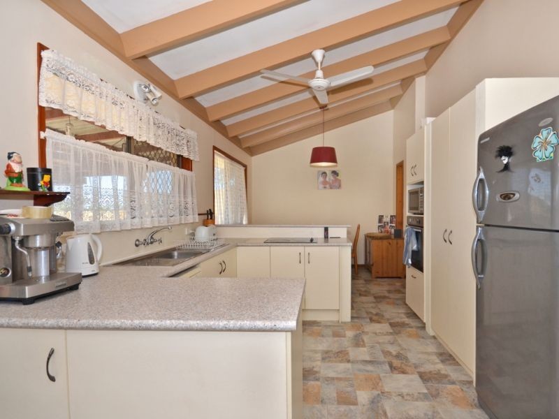 5 Crusader Street, Battery Hill QLD 4551