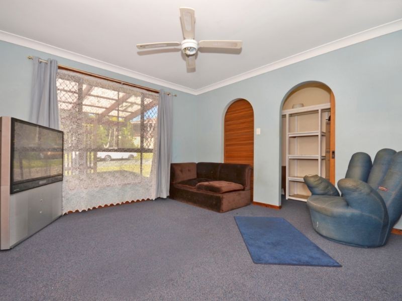 5 Crusader Street, Battery Hill QLD 4551