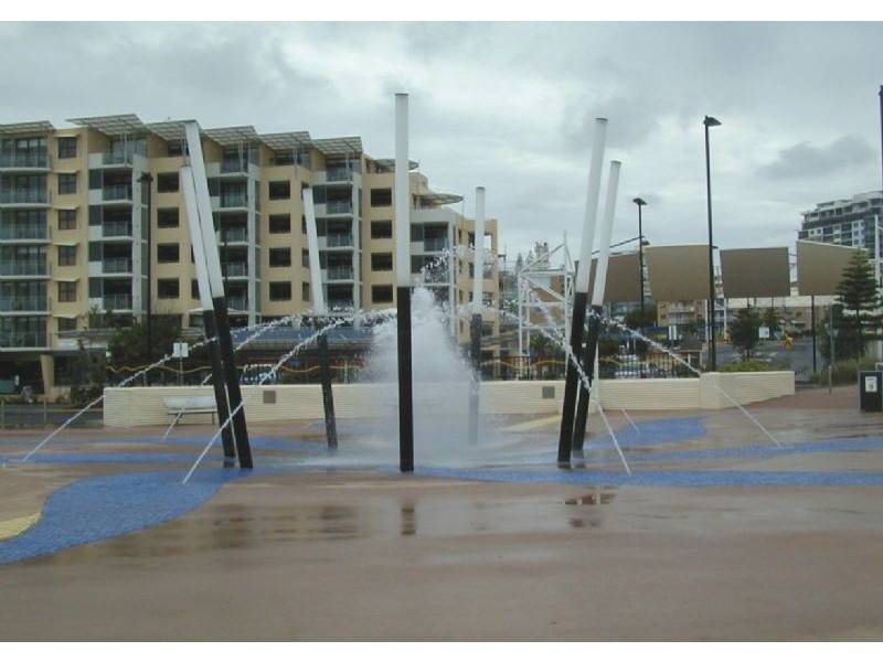 37 Burgess Street, Kings Beach QLD 4551