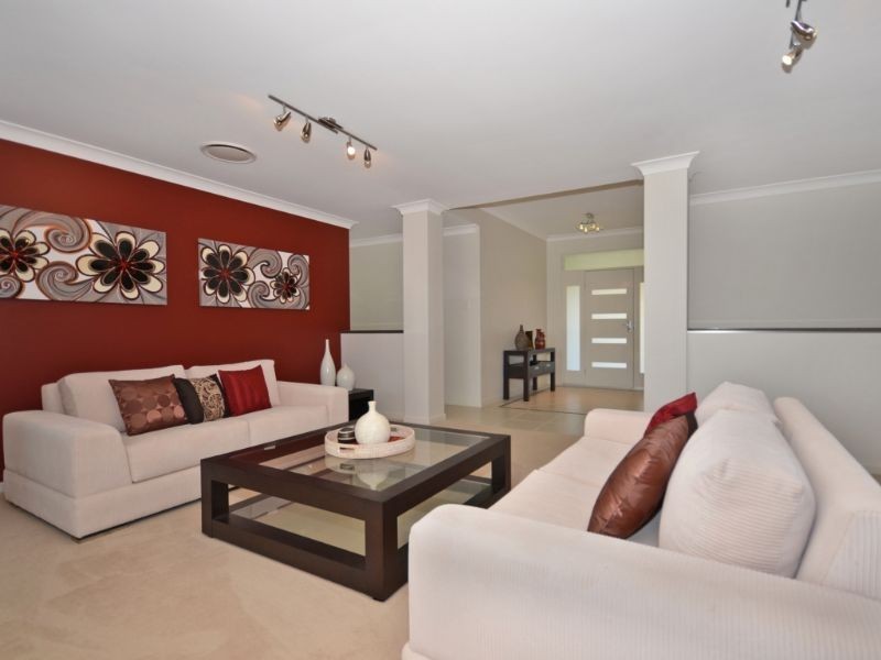 40 Kurrajong Crescent, Meridan Plains QLD 4551