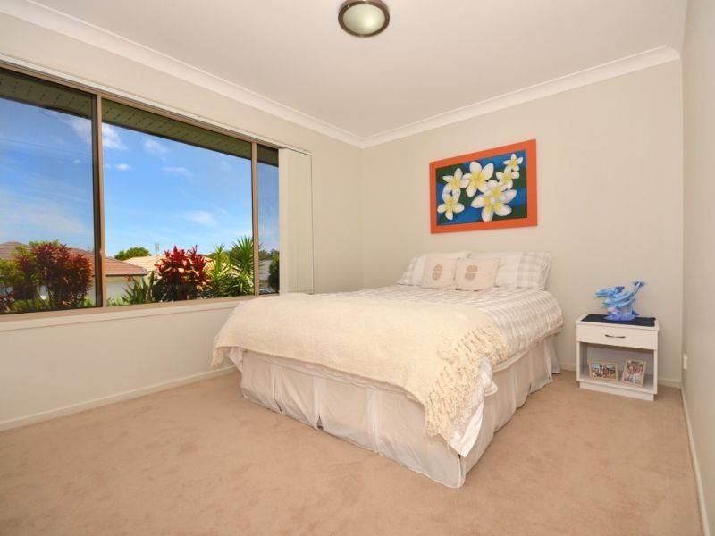 40 Kurrajong Crescent, Meridan Plains QLD 4551