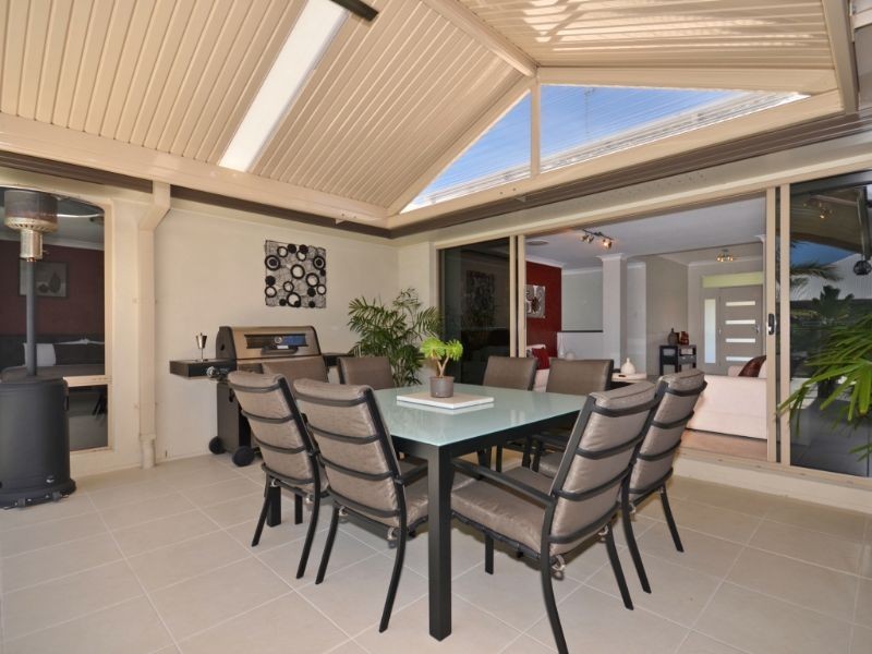 40 Kurrajong Crescent, Meridan Plains QLD 4551