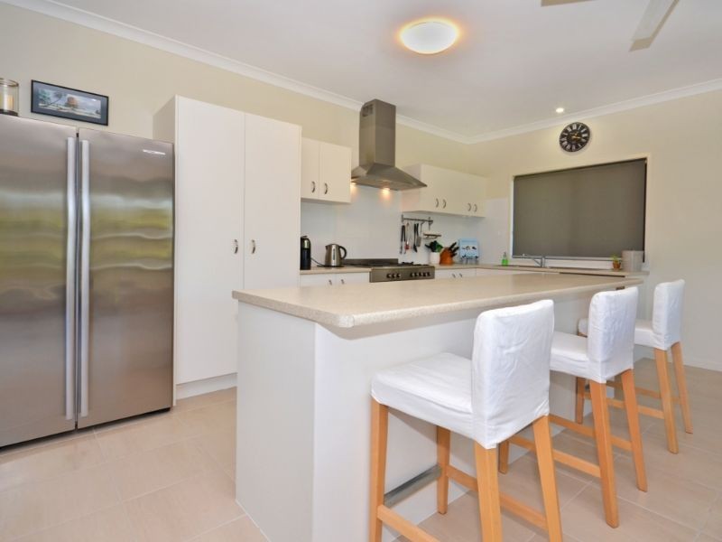 22 Ridge Court, Mooloolah Valley QLD 4553