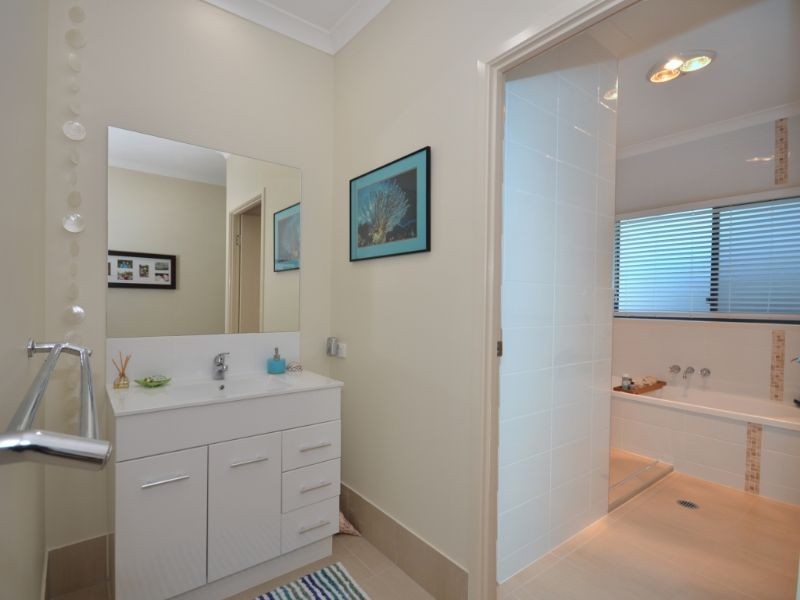 22 Ridge Court, Mooloolah Valley QLD 4553