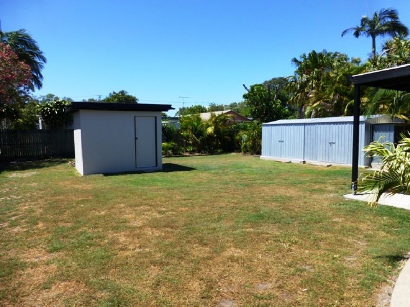 101 WESTMINSTER AVENUE, Golden Beach QLD 4551