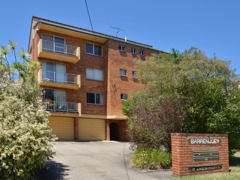 9/17 Landsborough Parade, Golden Beach QLD 4551