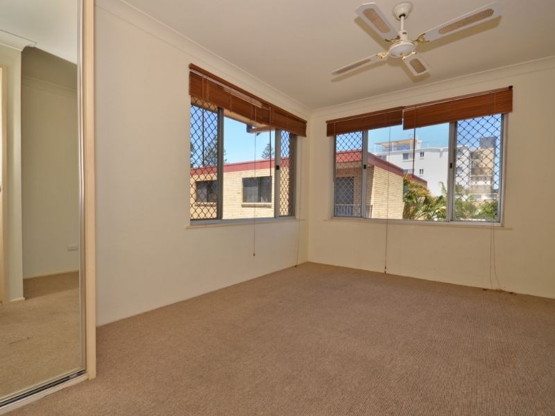 9/17 Landsborough Parade, Golden Beach QLD 4551