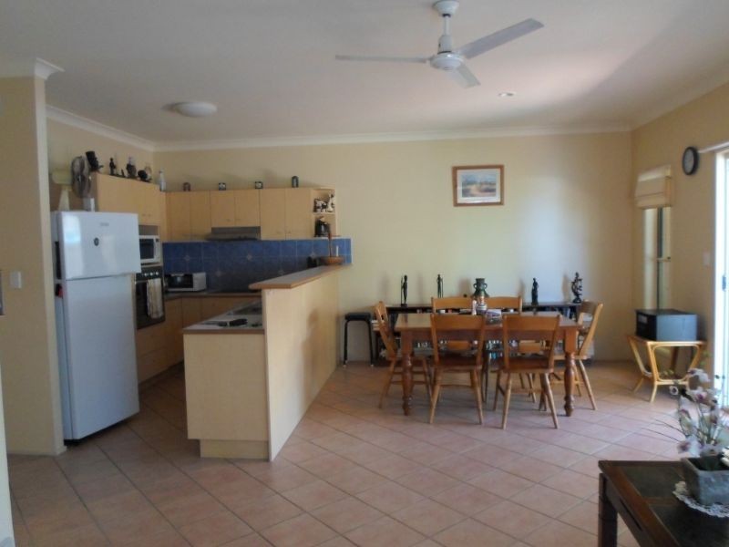 33/40 Lakeside Crescent, Currimundi QLD 4551