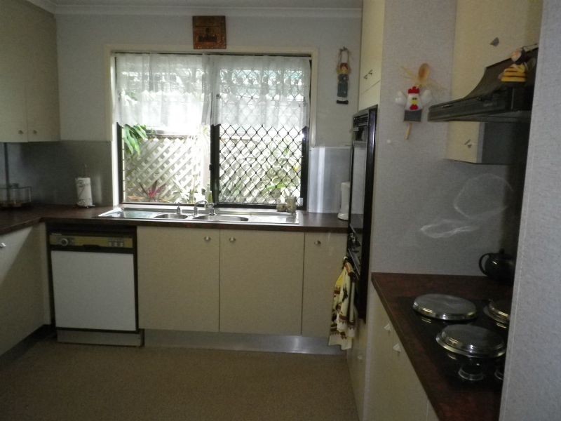 12 Wentworth Parade, Golden Beach QLD 4551