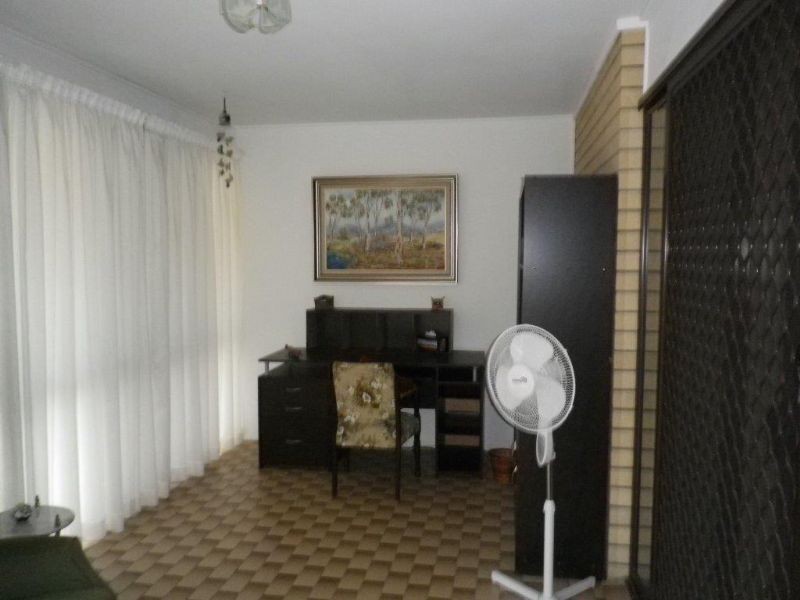 12 Wentworth Parade, Golden Beach QLD 4551