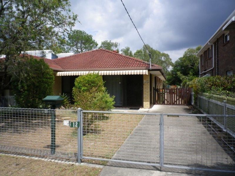 12 Wentworth Parade, Golden Beach QLD 4551